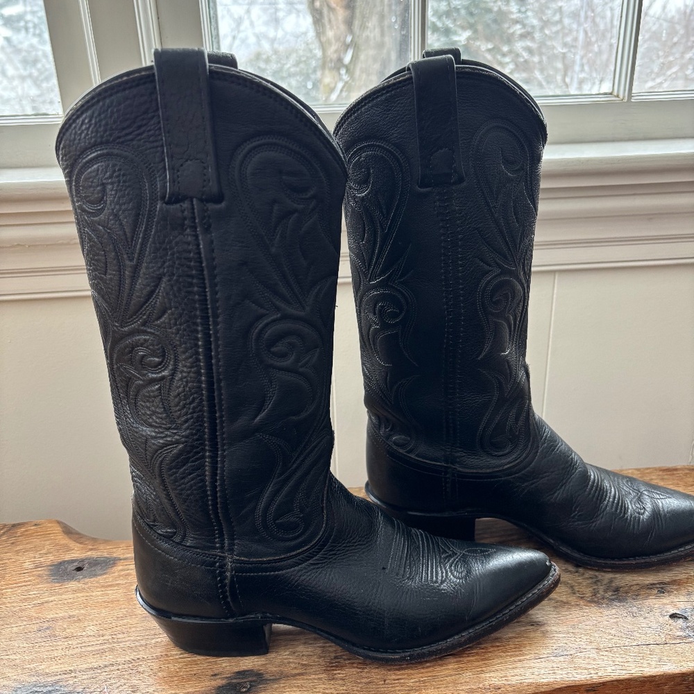 Vintage Dan Post women’s cowboy boots